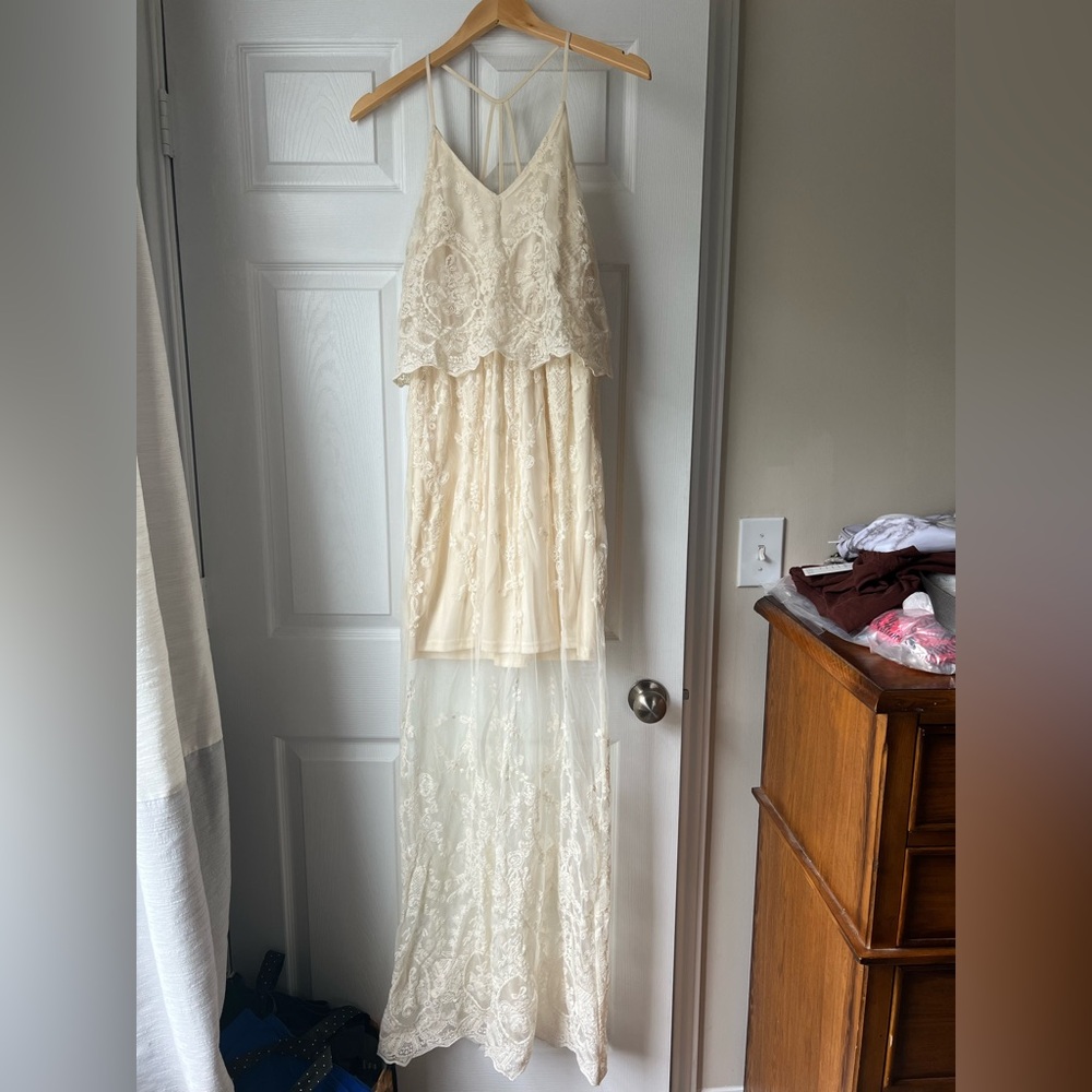 Francesca’s Elegant Cream Lace Maxi Dress